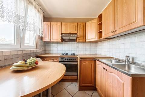 Mieszkanie 79m2 4 pokoje 2 piętro trubakowska