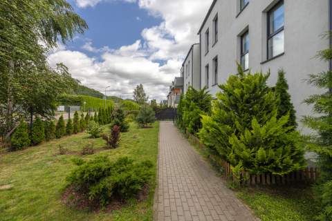 PRYWATNY OGRÓD SPOKÓJ OGRODZONE OSIEDLE