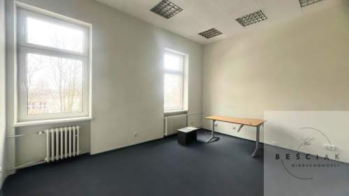  LOKALE UŻYTKOWE NA WYNAJEM - ul. Zbylitowska 82m2 