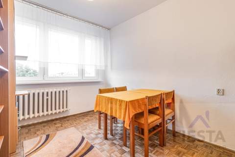 ul. Saperów - 4 pokoje, rozkładowe, balkon