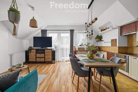 3 pokoje ok. 61m2 po podłodze I Balkon Kowale