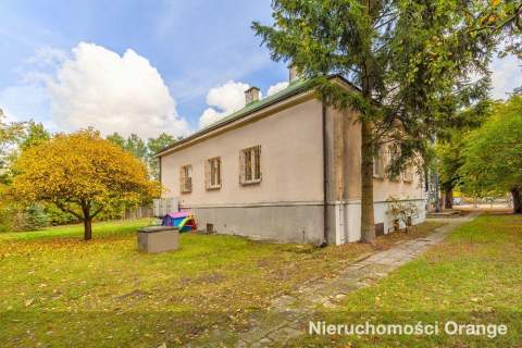 Budynek biurowo-mieszkalny w Warszawie