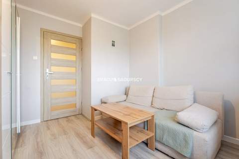 Os. Kościuszki 45 m 2 pok Piwnica Centrum