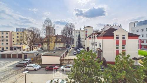3 pokoje - 53 m2 - blisko centrum miasta