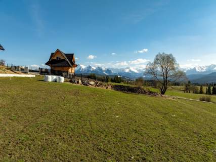 DZIAŁKA Z PANORAMĄ NA TATRY