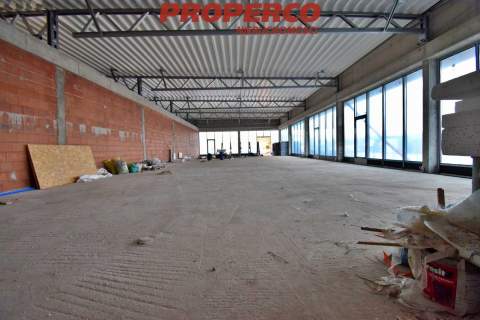 Lokal handlowo - usługowy, 478 m2, Nowy Folwark