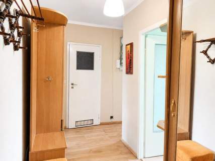 Wrzosowiak 2 pokoje 3 piętro balkon do odświeżenia