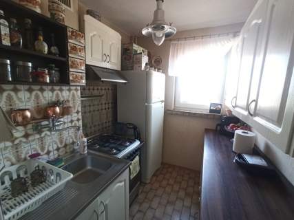 Wyposażone 2 pokoje, odrębna kuchnia, balkon
