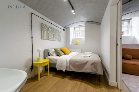 Loft w kamienicy Soho Factory 2 poziomy 4 pokoje