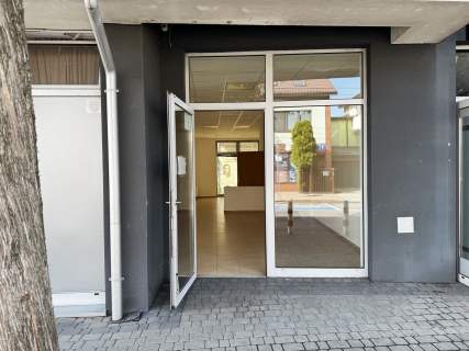 Lokal usługowo-biurowy w centrum Nowego Dworu Mazowieckiego