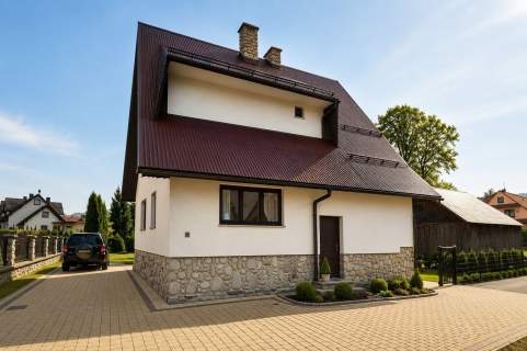 Dom w centrum Czarnej Góry z widokiem na Tatry