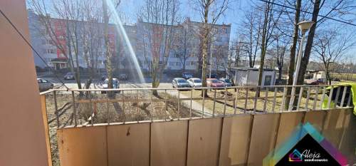 3 pokojowe mieszkanie z dużym balkonem.