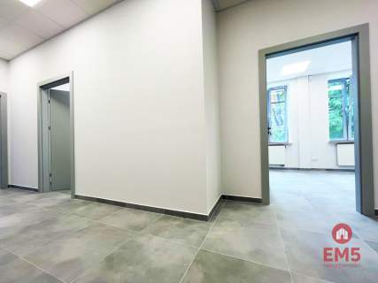 Biura, gabinety w centrum, parter