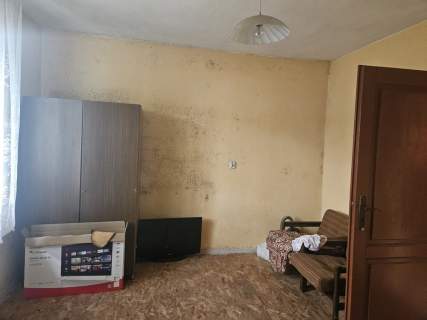 Dom 150 m2 działka 700m2, stodoła 300 m2, dz 600 m