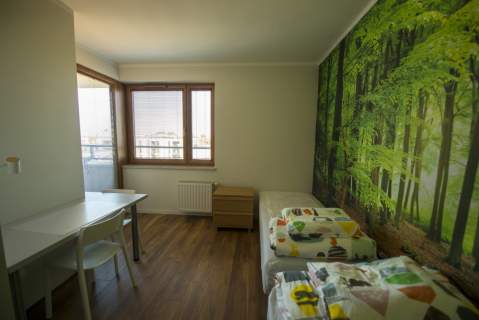 3 POKOJE Z ANEKSEM, BALKON, MIEJSCE POSTOJOWE