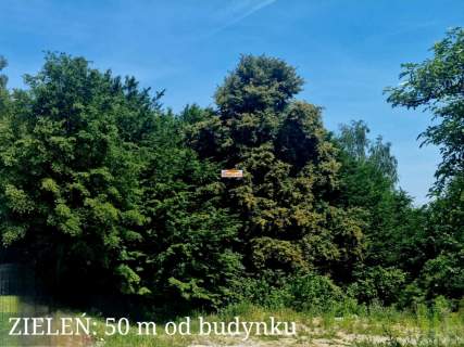 Segment narożny z ogrodem i garażem Ochojno