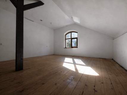 Nieruchomość komercyjna na sprzedaż, 534 m2, Miłomłyn