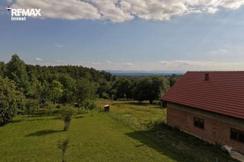 Duża działka 76 arów z klimatem A4, las, wąwóz