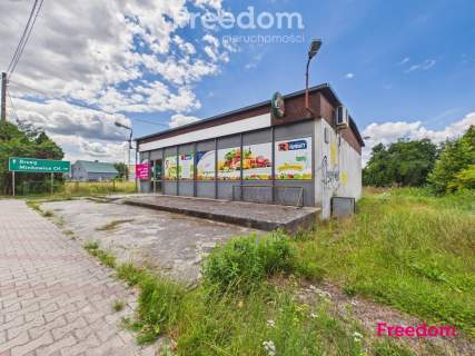 Lokal 139 m Paczkomat Dochód Działka 1000 m