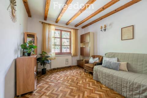 Wolnostojący dom 98m na działce 1300m 