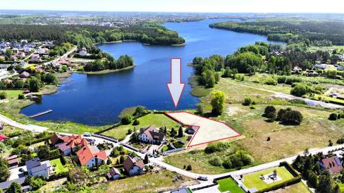 Szczecinek - duża działka budowlana nad jeziorem 