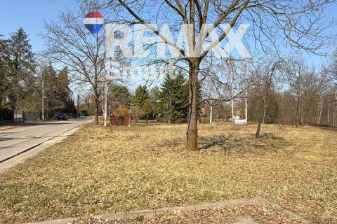 Milanówek ul. Wojska Polskiego 1428 m 
