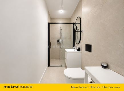 Dwupoziomowy apartament z garażem
