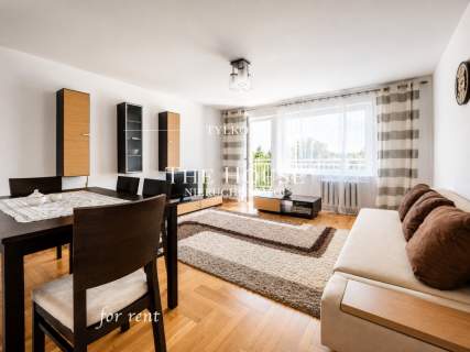 3 niezależne pokoje 69 m balkon Karwiny