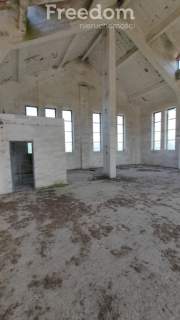 Duża hala 2500m2 wraz z gruntem, źródło wody