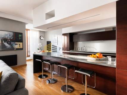 Przestronny 4-pokojowy apartament Wilanów