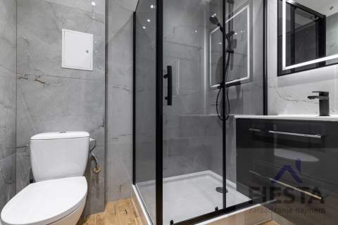 ul. Białobrzeska 37,4 m2 pokój z kuchnią 