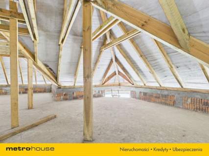 Dom stan surowy otwarty 155m2, działka 21 arów