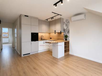 3 Pokoje Balkon Zielona Góra Winda