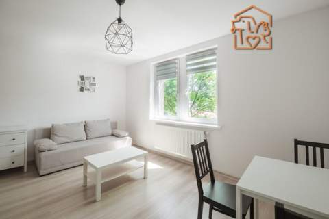 Komfortowa kawalerka pet friendly - Pułaskiego3