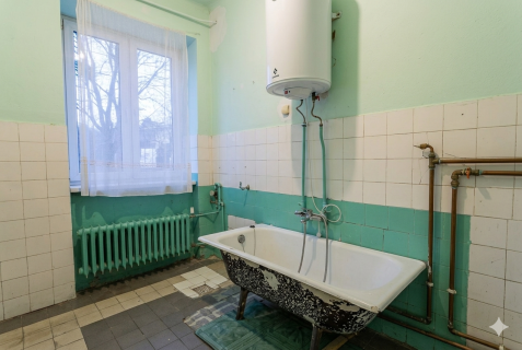 Mieszkanie/kawalerka 33,3 m w Poniatowej, ul. Fabryczna