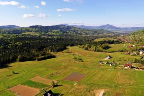 Widokowa działka w Beskidach
