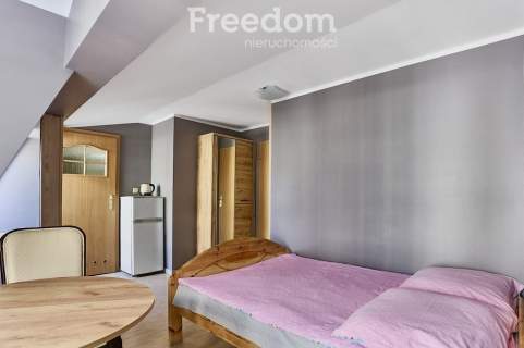 Międzyzdroje 9 apartamentów 200 m od plaży.
