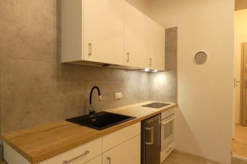 Duża kawalerka, 32 m2, WiFI - Traugutta 75