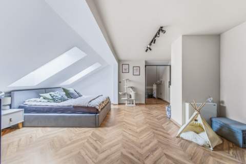 PRESTIŻOWY DWUPOZIOMOWY APARTAMENT TYCHY ŻWAKÓW