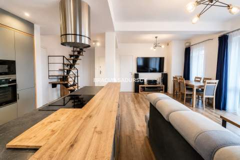 Niepołomice dwupoziomowe mieszkanie z ogród 150m2
