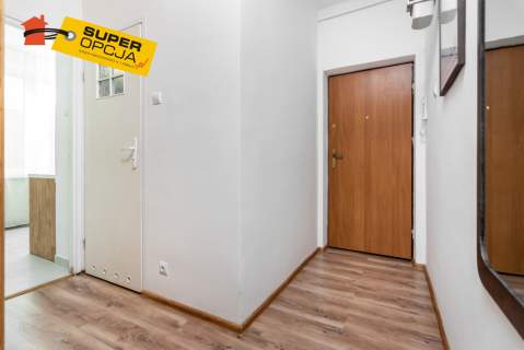Klimatyczne 1 pok. mieszkanie z oddzielną kuchnią