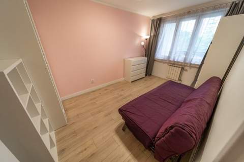 Pszona 20, Prądnik Czerwony, 3 pokoje z balkonem