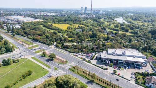Akademik / Hotel / Biurowiec / Lok. niemieszkalne