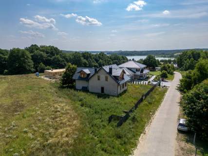 WYJĄTKOWY DOM WOLNOSTOJĄCY W STANIE DEWELOPERSKIM