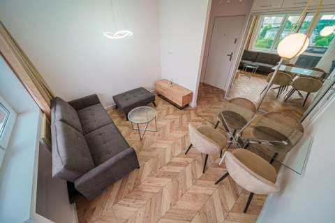 2 pokoje z balkonem - Branickiego 27,Bojary