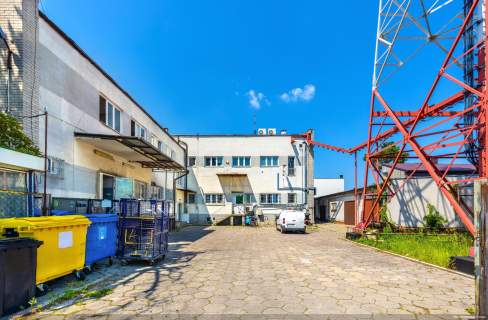 Budynek biurowy, 23 km od centrum Warszawy
