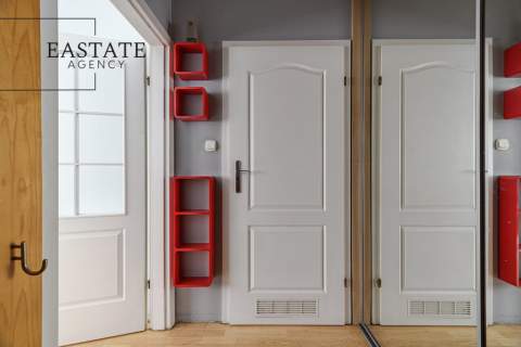 Włochy/studio/jasne, do wprowadzenia