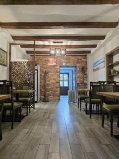 Restauracja, altana, mieszkanie, działka pod inwe