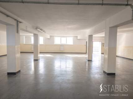 Magazyn / Skorupy / 245 m2