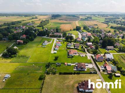 Gotowy do zamieszkania dom na 25 arach